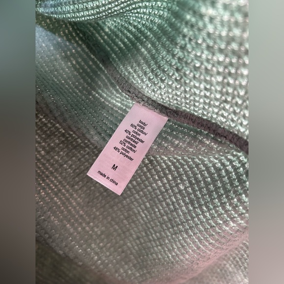 Flowy Acid Washed Waffle Knit Boho Button Up - Picture 4 of 5